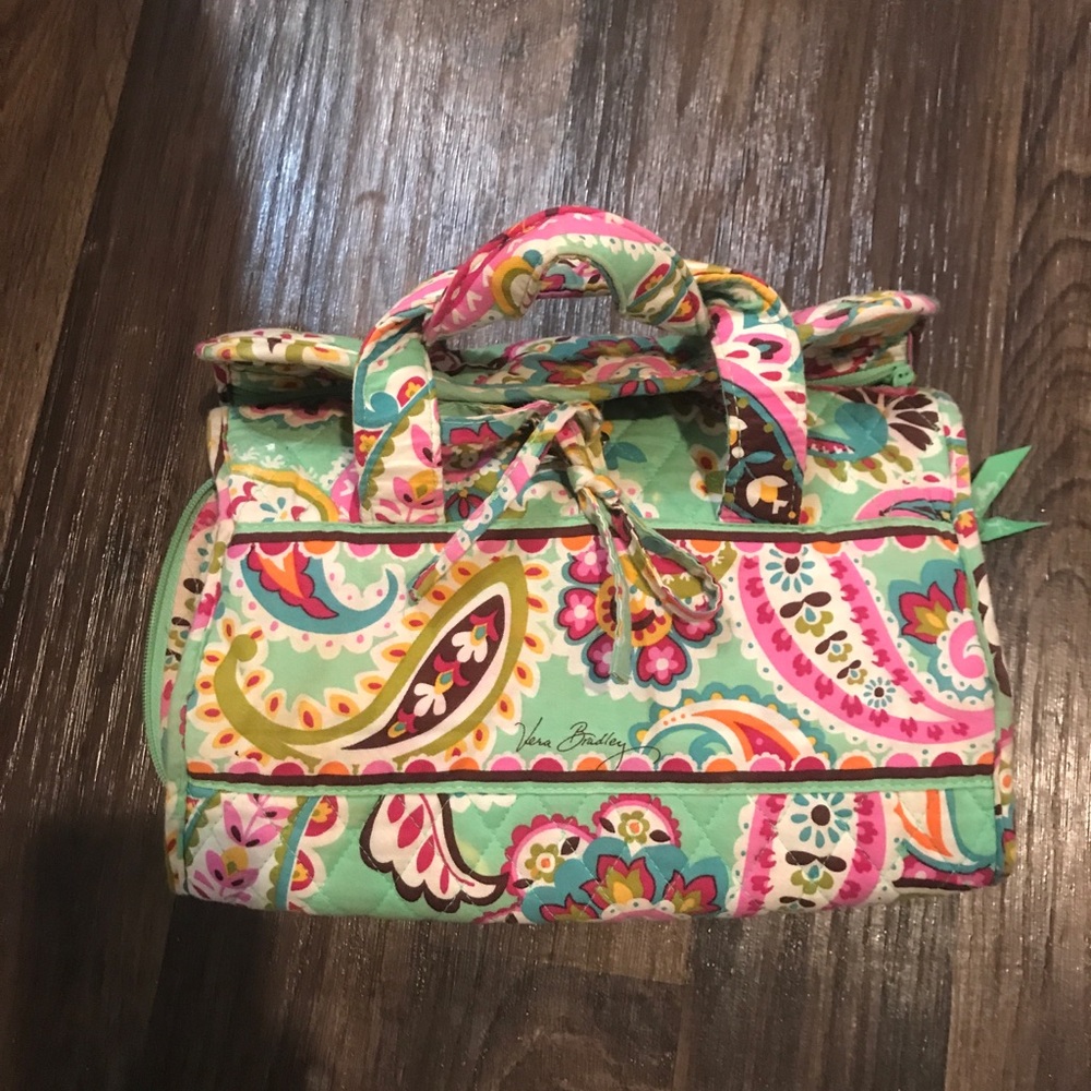 Vera Bradley tutti frutti hanging organizer